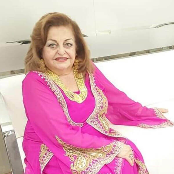Artist Sultana Kazim